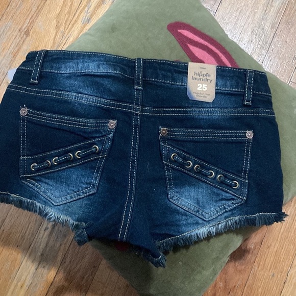 Two denim shorts - Picture 5 of 6